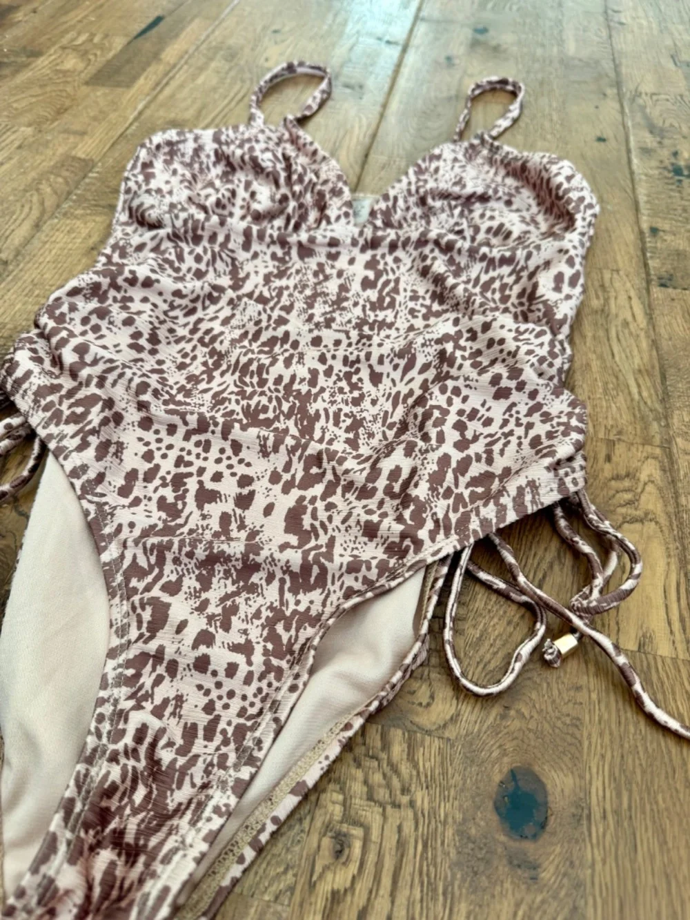 Dorina Swim One Piece Ruched Side Tie‎ Swimsuit Brown Animal Print Size M CC